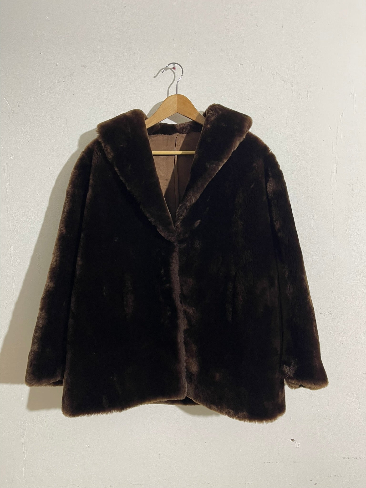 Manteau en fausse fourrure chocolat