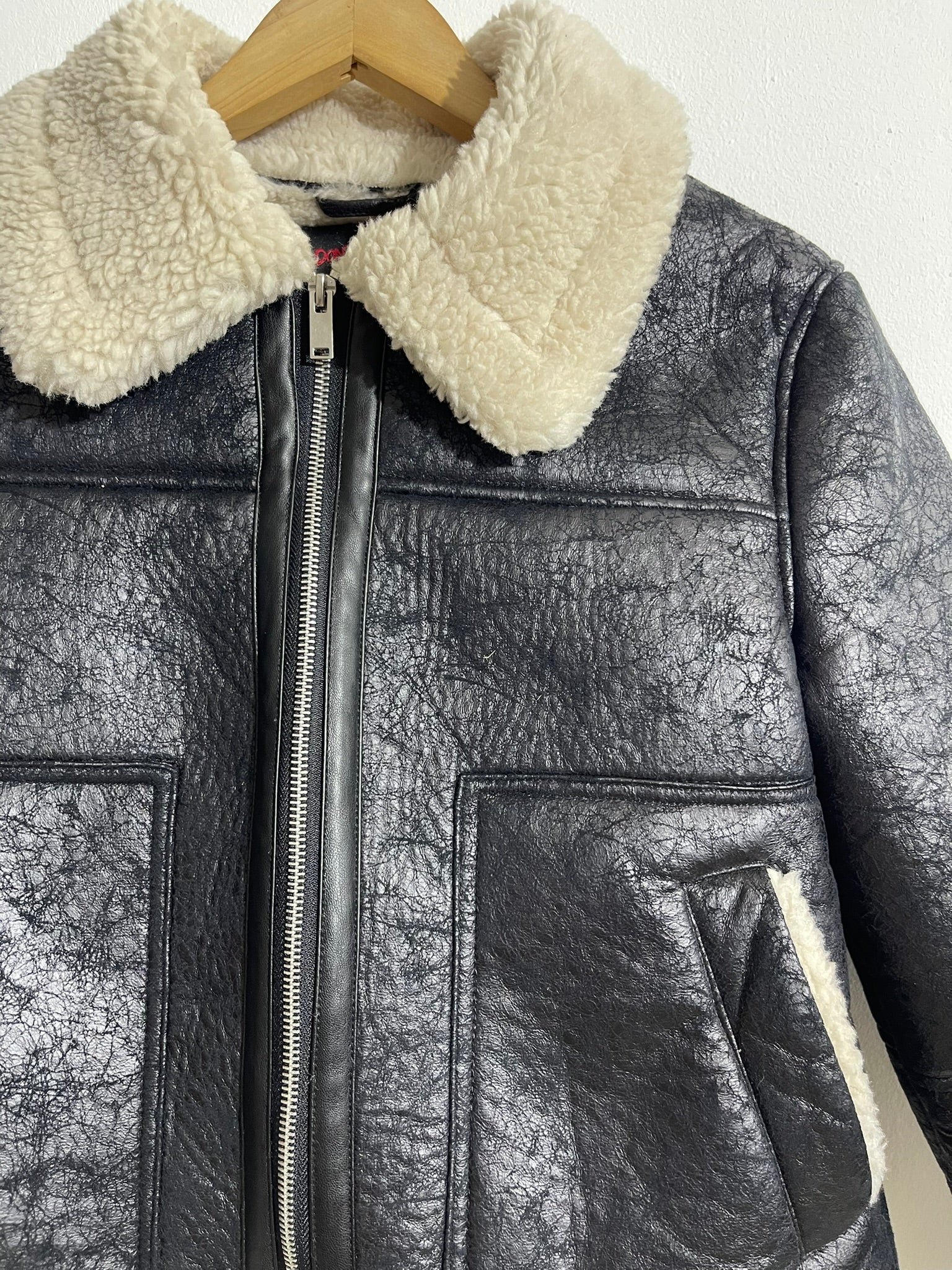 Blouson aviateur doublé sherpa noir