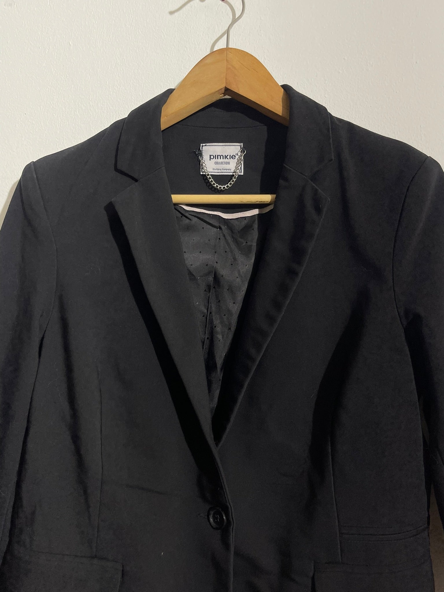 Blazer noir classique à un bouton