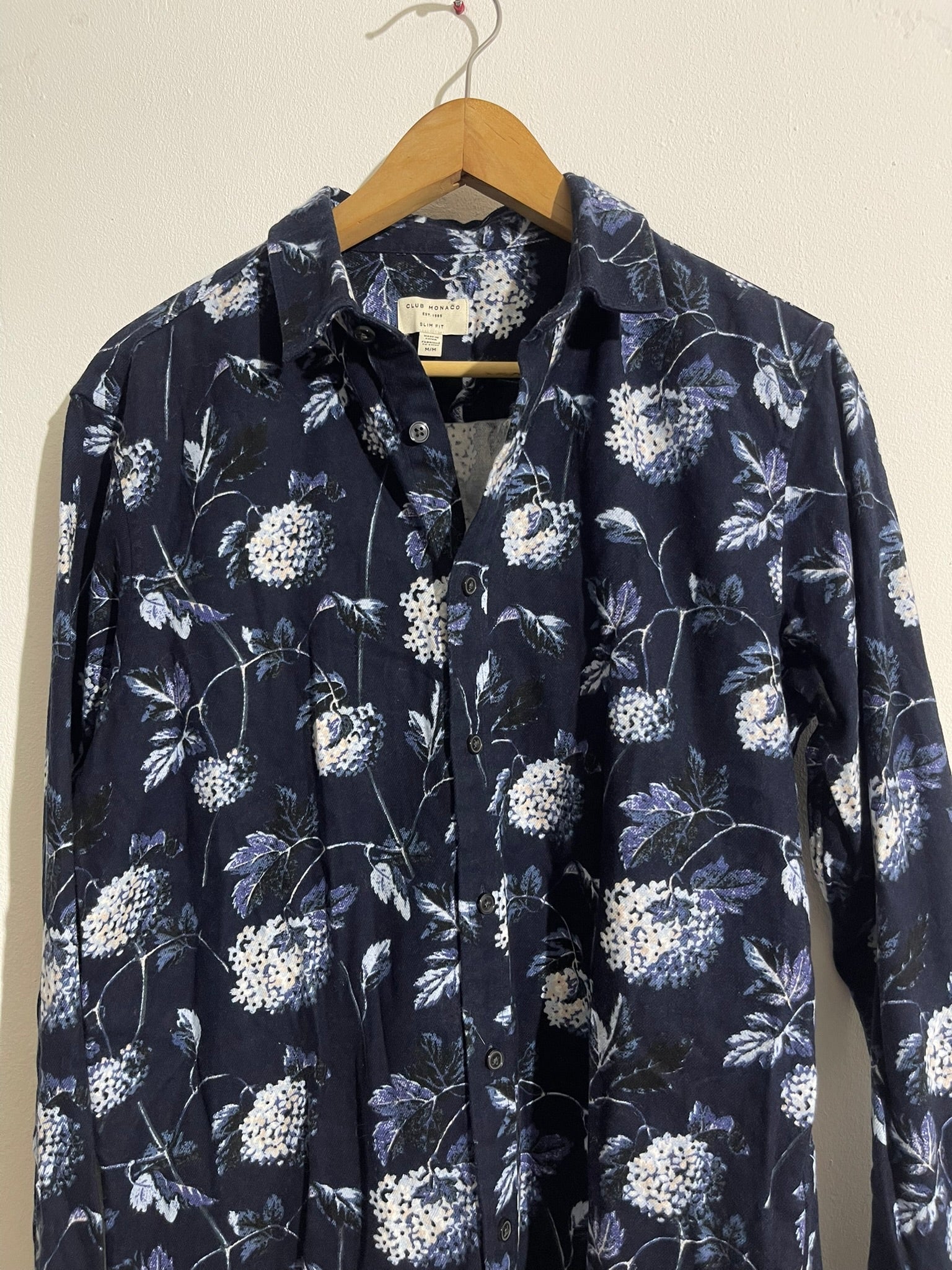 Chemise à fleurs bleu marine