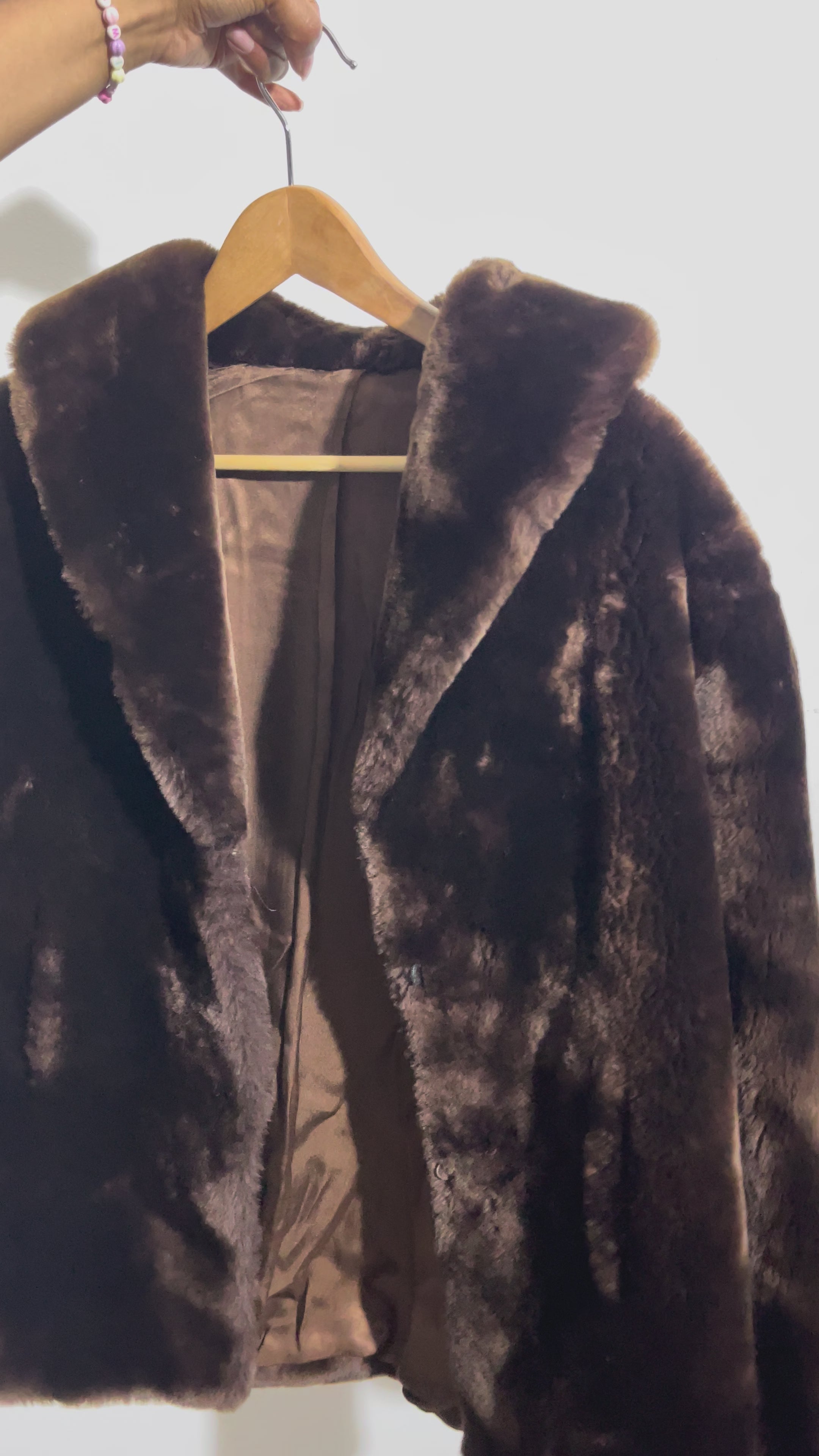 Manteau en fausse fourrure chocolat