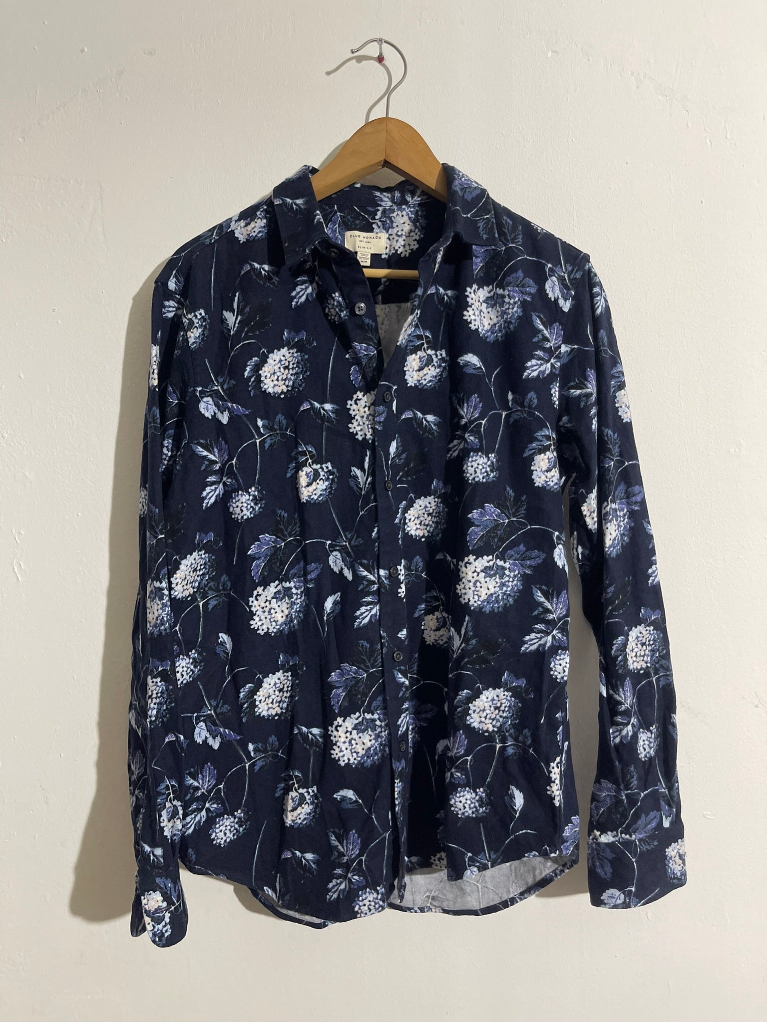 Chemise à fleurs bleu marine