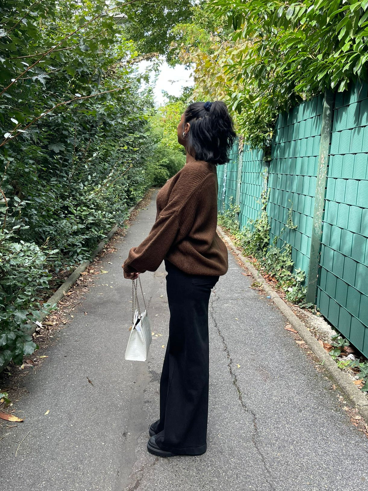Cardigan uni marron – Boutons dorés
